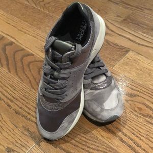 Geox silver/gray sneakers - size 36/6